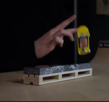 将图片加载到图库查看器,Black Marble Ledge