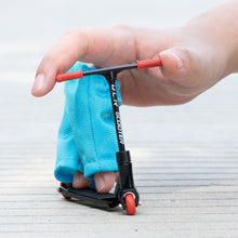 将图片加载到图库查看器,Mini Finger Scooter Alloy Finger Scooter Set
