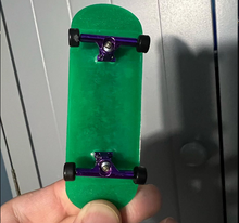 将图片加载到图库查看器,Ipetoys Silicone Mold For Resin Fingerboard& Wheels