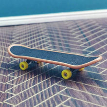 将图片加载到图库查看器,Mini Finger Sports Set