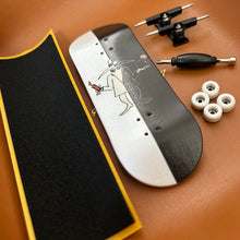 将图片加载到图库查看器，34mm Mr Dangerous Fingerboard
