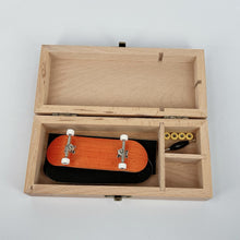 将图片加载到图库查看器，Dual Purpose Fingerboards Storage Wooden Box
