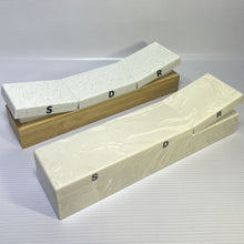 将图片加载到图库查看器，Transformable Fingerboard Marble Box
