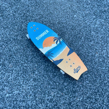 将图片加载到图库查看器，Mini Finger Land Surfboard Customizable
