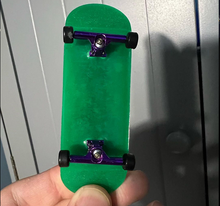 将图片加载到图库查看器，Ipetoys Silicone Mold For Resin Fingerboard&amp; Wheels
